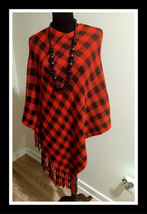 Buffalo plaid poncho w/fringe